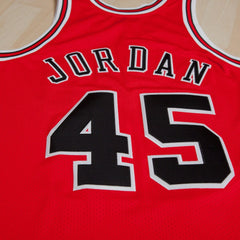 Mitchell & Ness Chicago Bulls Michael Jordan 1994-95 Road 45 Authentic Jersey Red Mens
