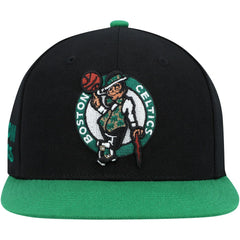 Mitchell & Ness Boston Celtics Side Core 2.0 Snapback Hat Black/Green