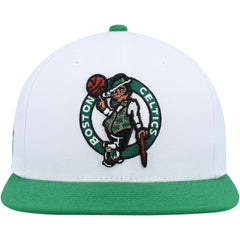 Mitchell & Ness Boston Celtics Side Core 2.0 Snapback Hat White/Green