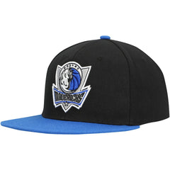 Mitchell & Ness Dallas Mavericks Side Core 2.0 Snapback Hat Black/Royal