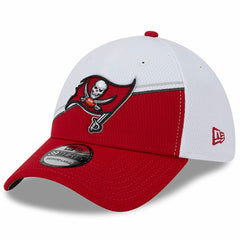 Tampa Bay Buccaneers New Era 2023 Sideline 39THIRTY Flex Hat - White/Red - NFL
