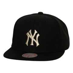 New York Yankees Mitchell & Ness Cooperstown Collection True Classics Snapback Hat Outlet