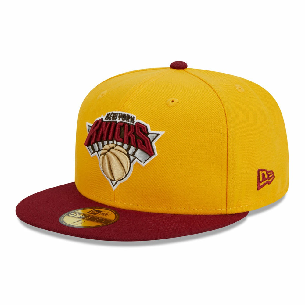 New Era New York Knicks Fall Leaves 2-Tone 59FIFTY Fitted Hat Yellow/Red