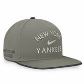 New York Yankees Nike Pro Dri-FIT Snapback Hat Sale