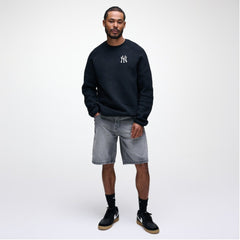 New York Yankees Nike Tech Fleece Raglan Sweatshirt Near Me