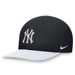 New York Yankees Nike Two-Tone Snapback Hat Online