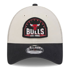 New Era Chicago Bulls Throwback Patch Trucker 9FORTY Adjustable Hat Khaki/Black