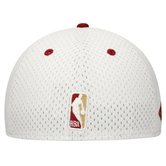 New Era Cleveland Cavaliers Throwback 2Tone 59FIFTY Fitted Hat White/Wine