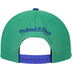 Vancouver Canucks Mitchell & Ness Core Team Ground 2.0 Snapback Hat - Green | NHL sale