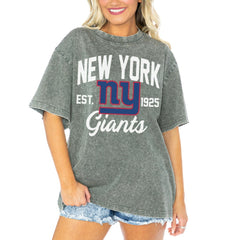 New York Giants Gameday Couture Women's Tackle Titan Boyfriend Washed T-Shirt - Gray - NFL