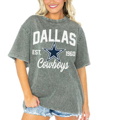 Dallas Cowboys Gameday Couture Women's Tackle Titan Boyfriend Washed T-Shirt - Gray - NFL