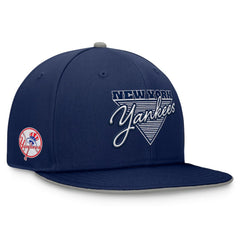 New York Yankees Fanatics Fundamental Tri-Script Fitted Hat Outlet