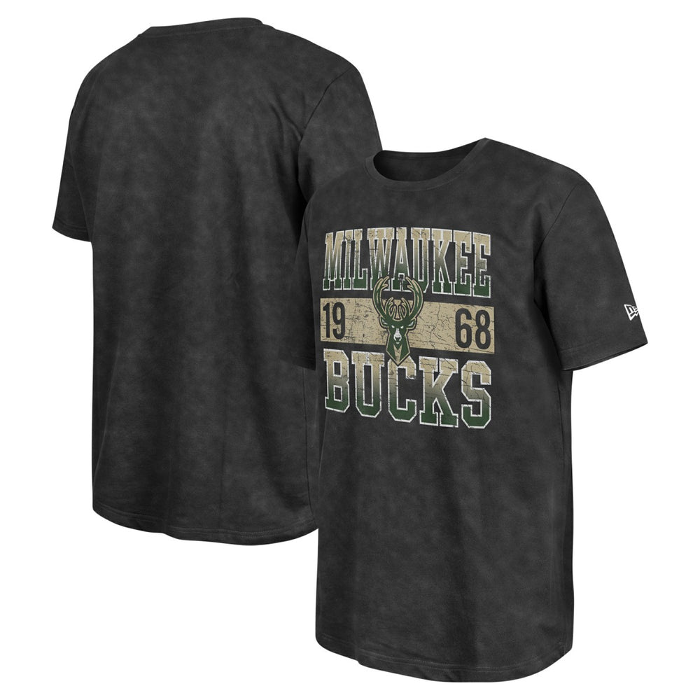 New Era Milwaukee Bucks Enzyme Washed Oversized T-Shirt Black