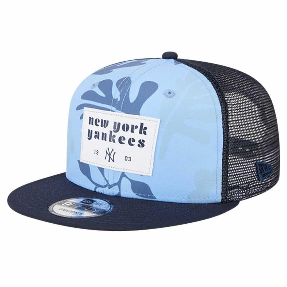 New York Yankees New Era Bikini Bottom Trucker 9FIFTY Snapback Hat Near Me