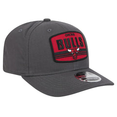 New Era Chicago Bulls Team Elevated Patch 9SEVENTY Adjustable Hat Graphite