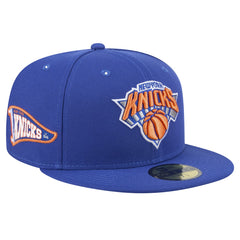 New Era New York Knicks Throwback Pennant 59FIFTY Fitted Hat Blue