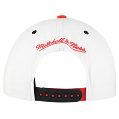 Mitchell & Ness Chicago Bulls Day 4 Snapback Hat White