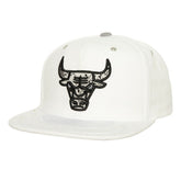 Mitchell & Ness Chicago Bulls Day 4 Snapback Hat White
