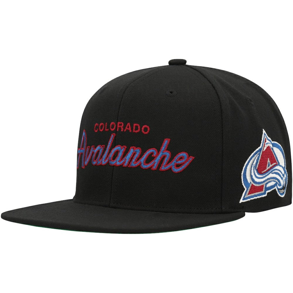 Colorado Avalanche Mitchell & Ness Core Team Script 2.0 Snapback Hat - Black | NHL online