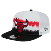 New Era Chicago Bulls Dip-Dye 9FIFTY A-Frame Trucker Snapback Hat White/Black