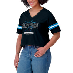 Carolina Panthers WEAR by Erin Andrews Women's Color Block Boxy Modest Crop V-Neck T-Shirt - Black - NFL