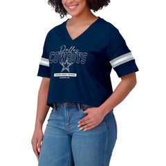 Dallas Cowboys WEAR by Erin Andrews Women's Color Block Boxy Modest Crop V-Neck T-Shirt - Navy - NFL