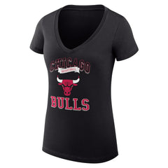 Chicago Bulls G-III 4Her by Carl Banks Women's Super-Slim Fit Lightweight Team Logo V-Neck T-Shirt Black