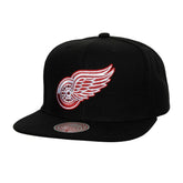 Detroit Red Wings Mitchell & Ness Core Top Spot Snapback Hat - Black | NHL Clearance