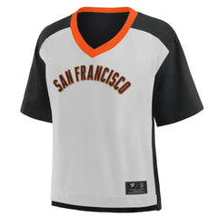 San Francisco Giants Fanatics Oversized Race To Win V-Neck T-Shirt Outlet