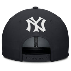 New York Yankees Nike Pro Performance Snapback Hat Near Me