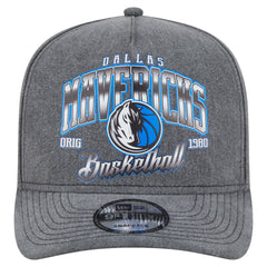 New Era Dallas Mavericks Throwback Washed Pre-Curved 9FIFTY Snapback Hat Charcoal