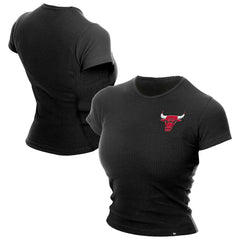 New Era Chicago Bulls Women's Leisure Collection Baby Doll Cropped T-Shirt Black