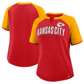 Kansas City Chiefs Women's Height Advantage T-Shirt - Red/Gold - Fanatics