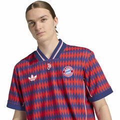 Adidas - Bayern Munich Unisex Lifestyler Fashion Jersey - Red