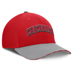 Cincinnati Reds Fanatics Pennant Flex Hat Outlet
