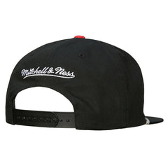 Mitchell & Ness Chicago Bulls Ascend Deadstock Snapback Hat Black