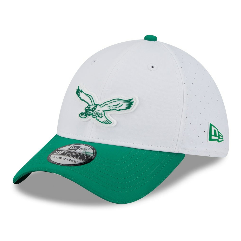 Philadelphia Eagles New Era 2025 NFL Training Camp Throwback Logo 39THIRTY Flex Hat - White/Kelly Green - NFL