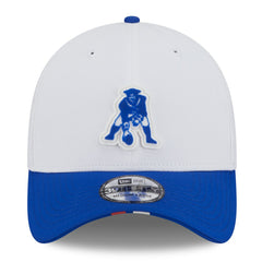 New England Patriots New Era 2025 NFL Training Camp Throwback Logo 39THIRTY Flex Hat - White/Royal - NFL