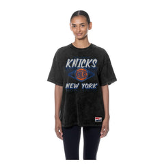 New Era New York Knicks Women's Throwback Mineral Wash Oversized T-Shirt Black