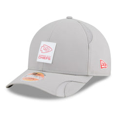 Kansas City Chiefs New Era 2025 Sideline M-Crown 9FORTY Adjustable Hat - Gray - NFL