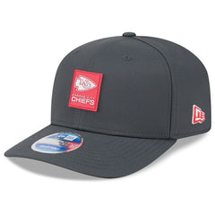 Kansas City Chiefs New Era 2025 Sideline Cold Weather 9SEVENTY Adjustable Hat - Charcoal - NFL