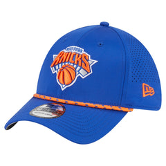 New Era New York Knicks Featherweight Poly Rope Flex 39Thirty Hat Blue