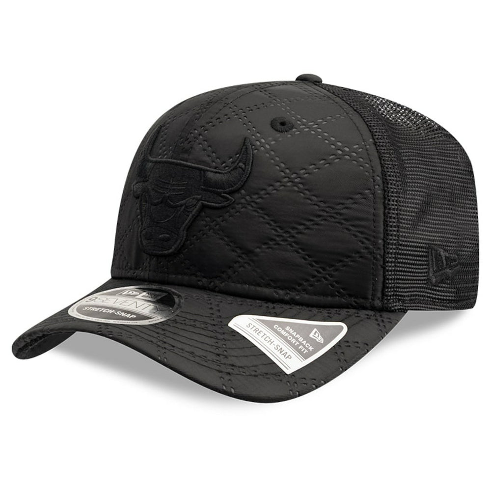 New Era Chicago Bulls Quilted 9SEVENTY Trucker Adjustable Hat Black