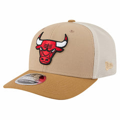 New Era Chicago Bulls Two-Tone 9SEVENTY Adjustable Trucker Hat Tan/Light Brown
