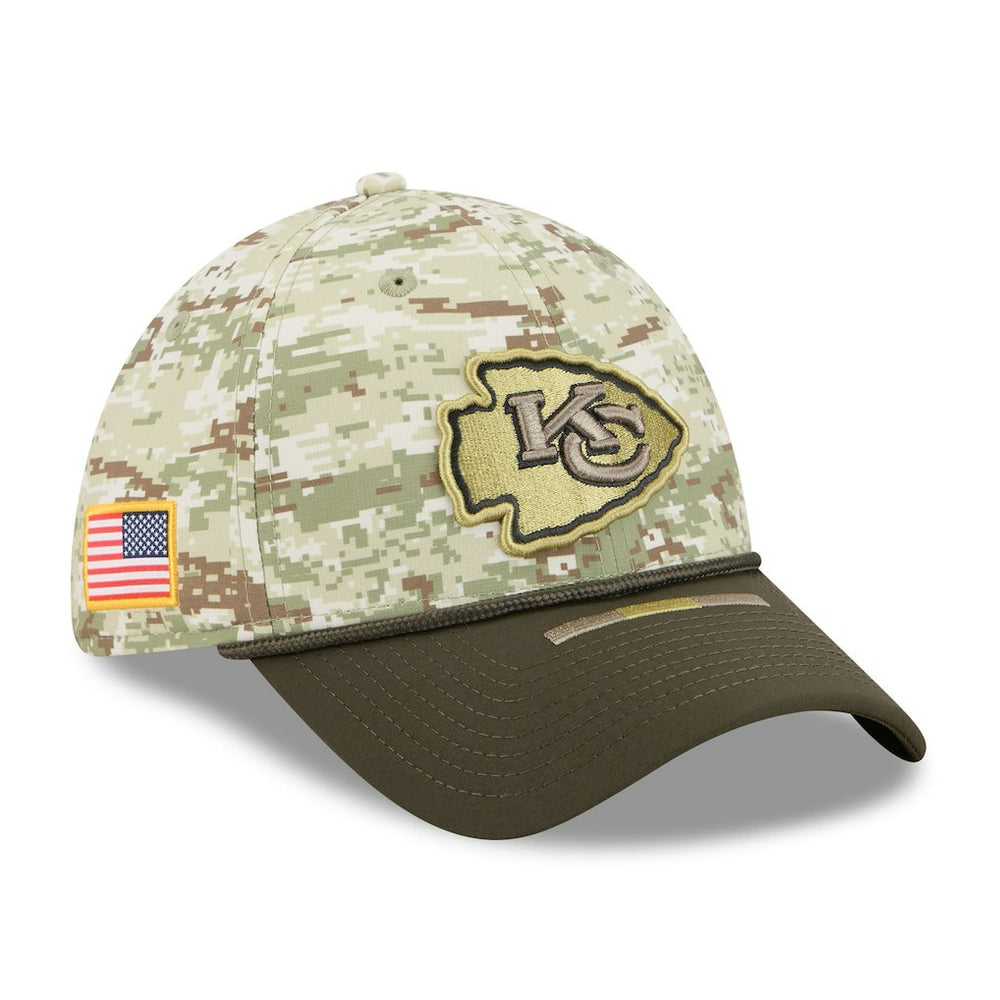 Kansas City Chiefs New Era 2025 Salute to Service 39THIRTY Flex Hat - Camo - NFL