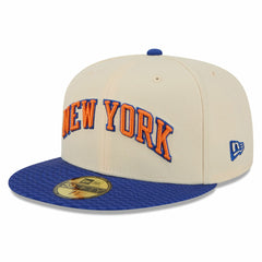 New Era New York Knicks 2025/26 City Edition 59FIFTY Fitted Hat Cream/Blue