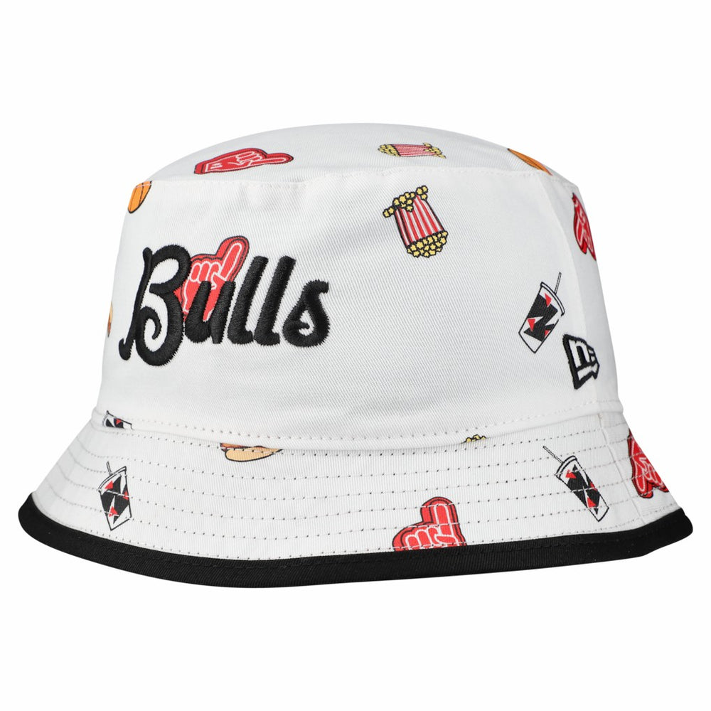 New Era Chicago Bulls Team Cheer Reversible Bucket Hat White