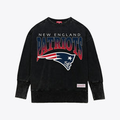 New England Patriots Women's Delineate Mineral Wash Crewneck Sweatshirt - Black - Mitchell & Ness
