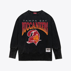 Tampa Bay Buccaneers Women's Delineate Mineral Wash Crewneck Sweatshirt - Black - Mitchell & Ness