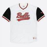 Mitchell & Ness Scottie Pippen Chicago Bulls Player Mesh V-Neck Shirt White
